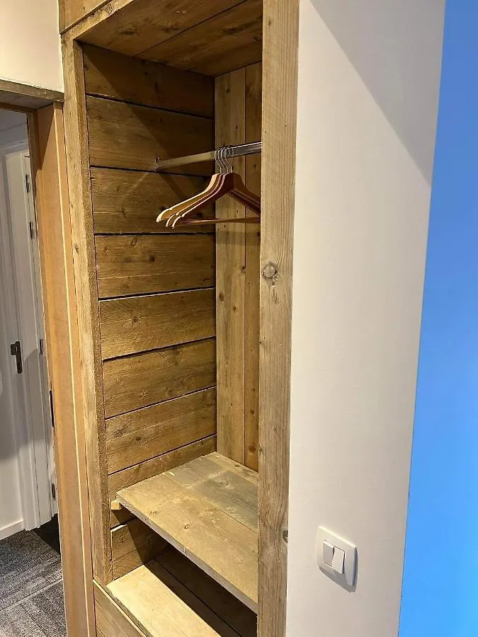 Prachtige Kamer In Centrum Brugge Met Badkamer ! 0*, Brugia