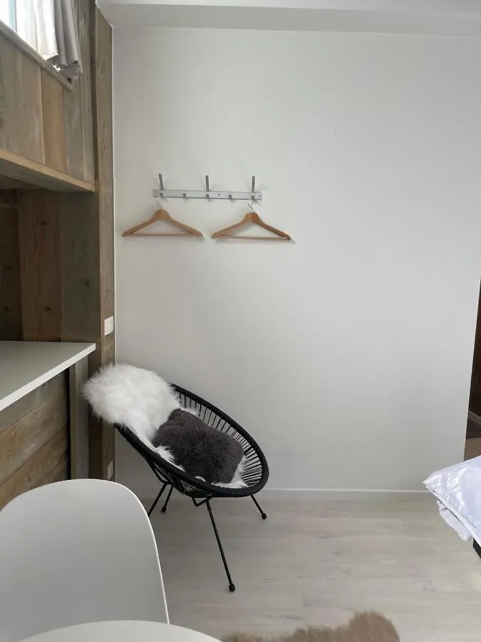 Prachtige Kamer In Centrum Brugge Met Badkamer ! Apartament Brugia
